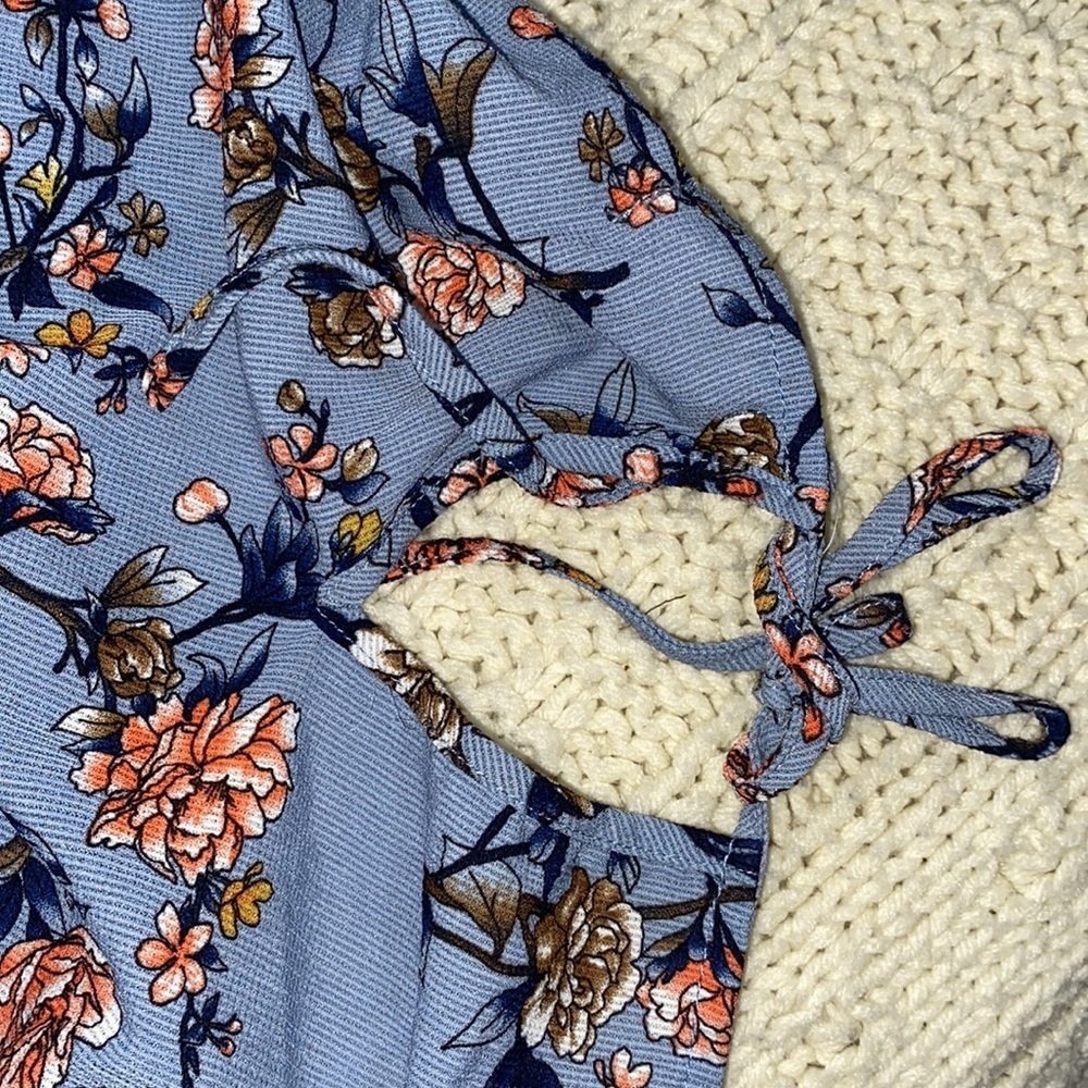 Melloday blue floral boho top; size xLarge - Picture 5 of 5